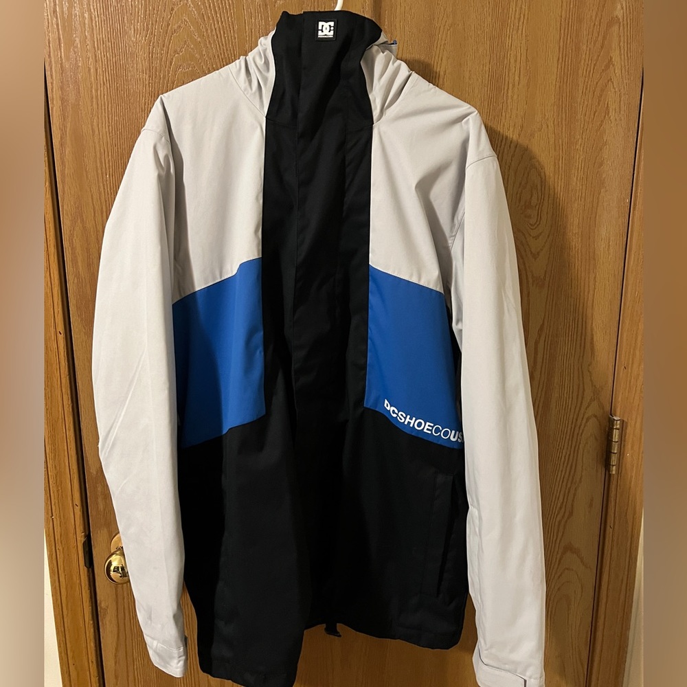 DC Men’s Medium Snow Jacket